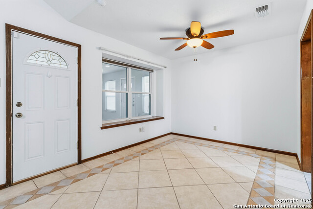 Image 4 of 32 For 14658 Highland Ridge