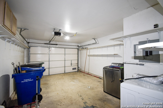 Image 15 of 37 For 5515 Champions Hill Dr