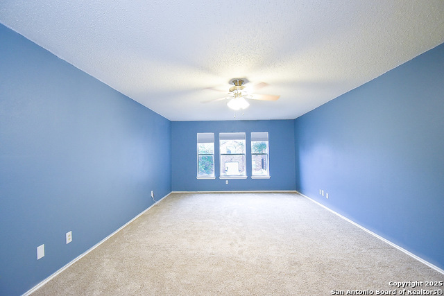 Image 21 of 37 For 5515 Champions Hill Dr