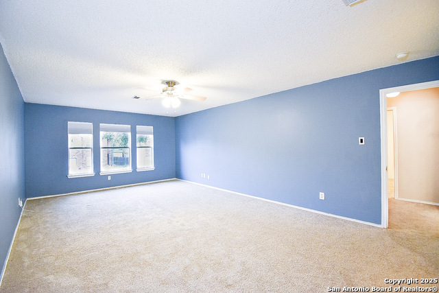 Image 22 of 37 For 5515 Champions Hill Dr