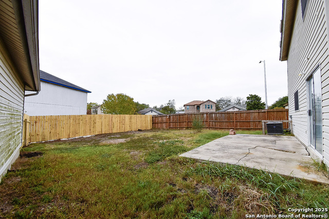 Image 35 of 37 For 5515 Champions Hill Dr