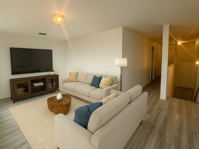 Image 20 of 31 For 16530 Caballo Valley