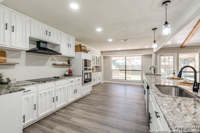 Image 19 of 42 For 15814 Blue Creek