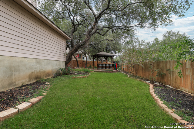Image 36 of 38 For 1615 Lookout Pt