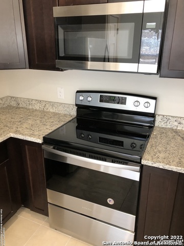 Image 13 of 27 For 16719 Jupiter  3