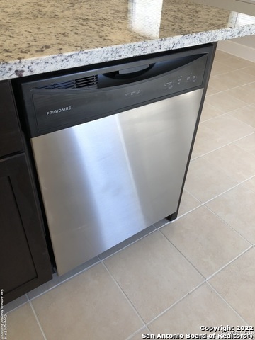 Image 15 of 27 For 16719 Jupiter  3