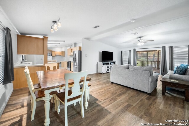 Image 11 of 26 For 1218 Eagle Creek