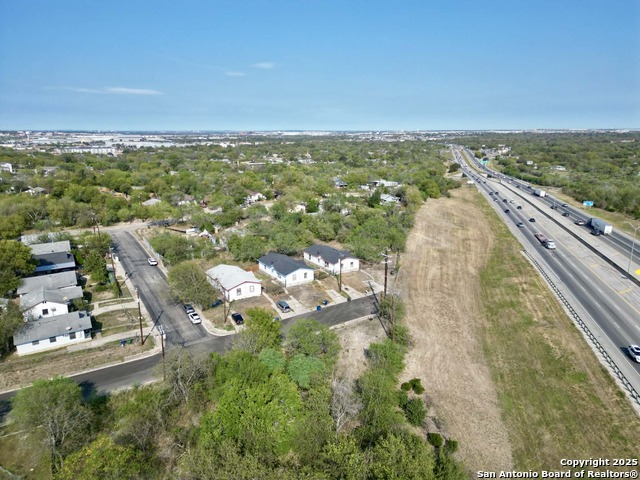 Listing photo id 0 for Address Not Provided