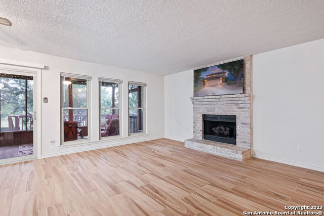 Image 13 of 30 For 4430 Putting