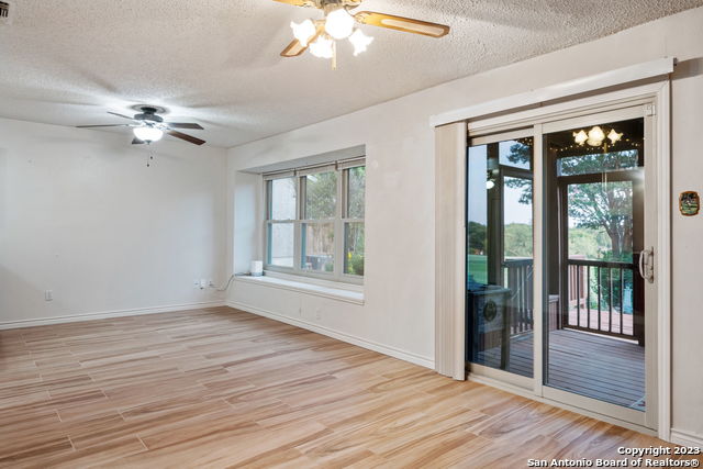 Image 15 of 30 For 4430 Putting