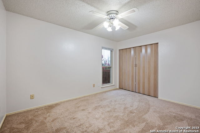 Image 28 of 30 For 4430 Putting