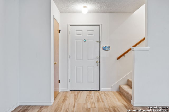 Image 9 of 30 For 4430 Putting