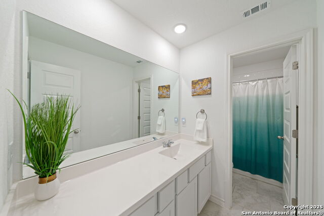 Listing photo id 18 for 1524 Leeds Park