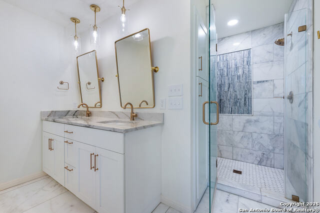 Listing photo id 20 for 29224 Seabiscuit