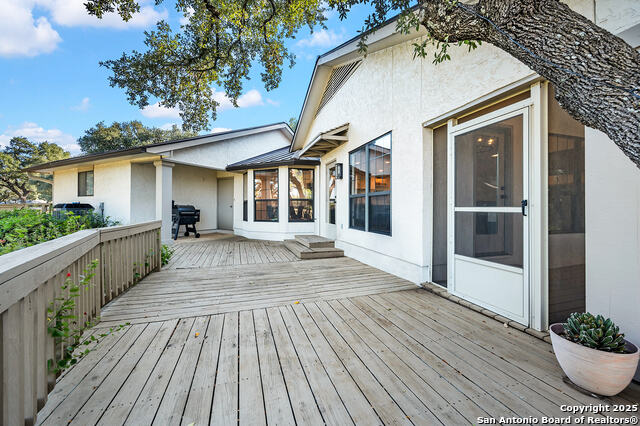 Listing photo id 36 for 29224 Seabiscuit