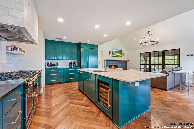 Listing photo id 5 for 29224 Seabiscuit