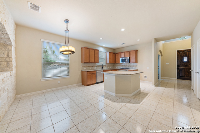 Image 10 of 45 For 515 Secluded Grove