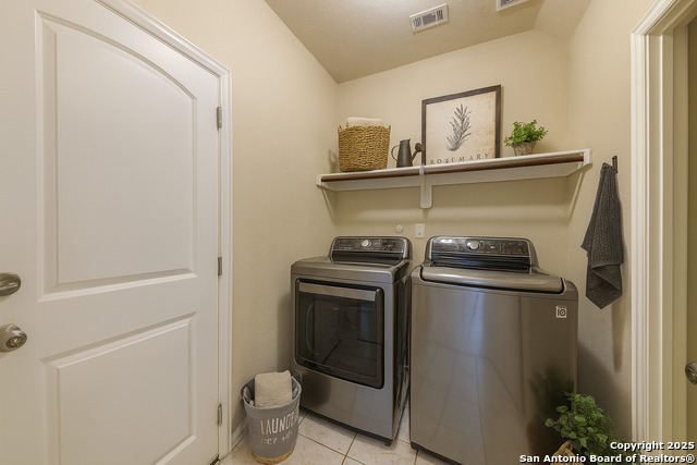 Image 19 of 45 For 515 Secluded Grove