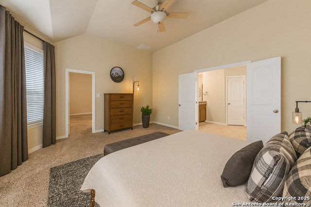 Image 21 of 45 For 515 Secluded Grove