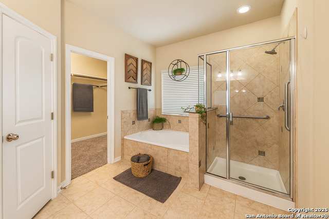 Image 22 of 45 For 515 Secluded Grove