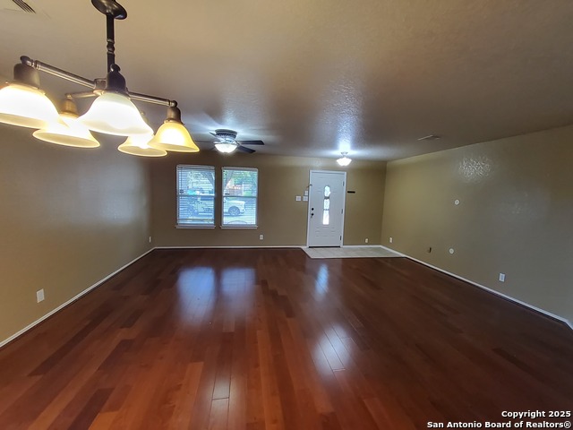 Image 2 of 15 For 11502 Forest