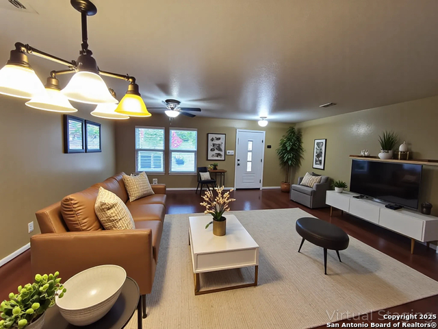 Image 3 of 15 For 11502 Forest