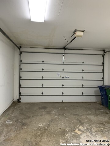 Image 38 of 40 For 630 Ira Lee