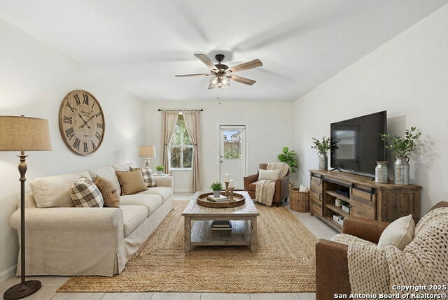 Listing photo id 9 for 408 Nova Zembla