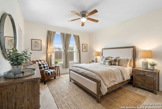 Listing photo id 15 for 408 Nova Zembla