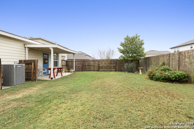 Listing photo id 29 for 408 Nova Zembla