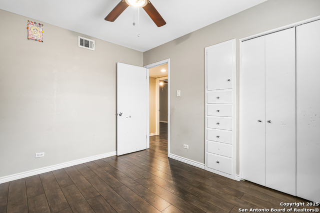 Image 13 of 15 For 6235 Rain Cloud