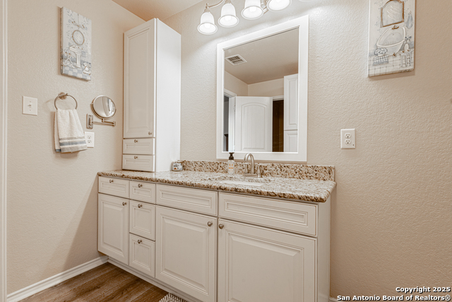 Image 11 of 24 For 5731 Goliad