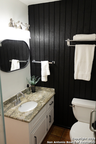 Image 23 of 31 For 6230 Hickory Hollow