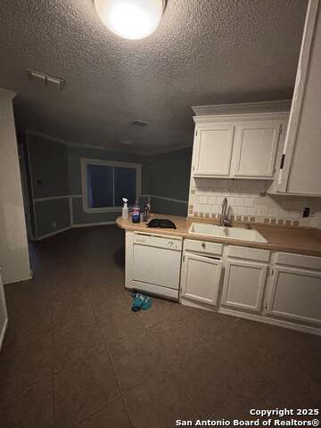 Image 14 of 20 For 3918 Chimney Springs