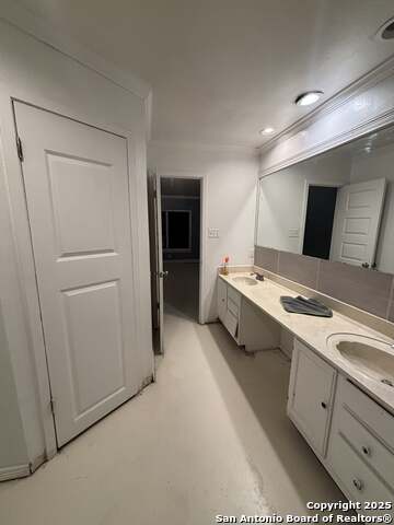 Image 18 of 20 For 3918 Chimney Springs