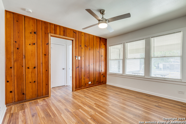 Image 21 of 21 For 150 Windsor Dr