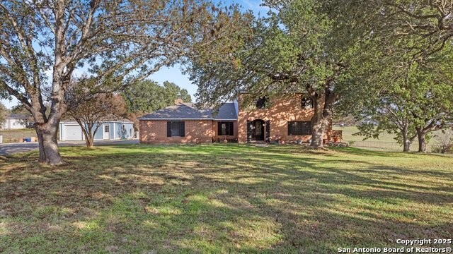 Details for 501 Rudeloff, Seguin, TX 78155