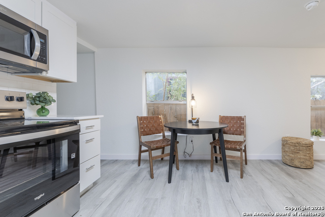 Image 10 of 18 For 125 Forrest Ave