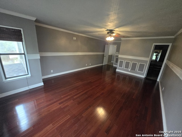 Image 30 of 49 For 8007 Sunshine Trail