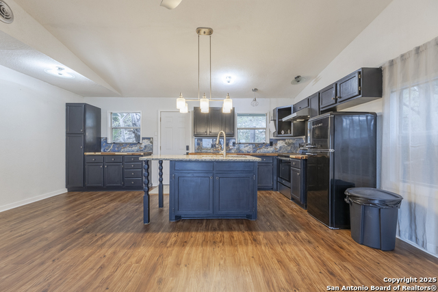 Image 7 of 16 For 188 Hill Of Contentment