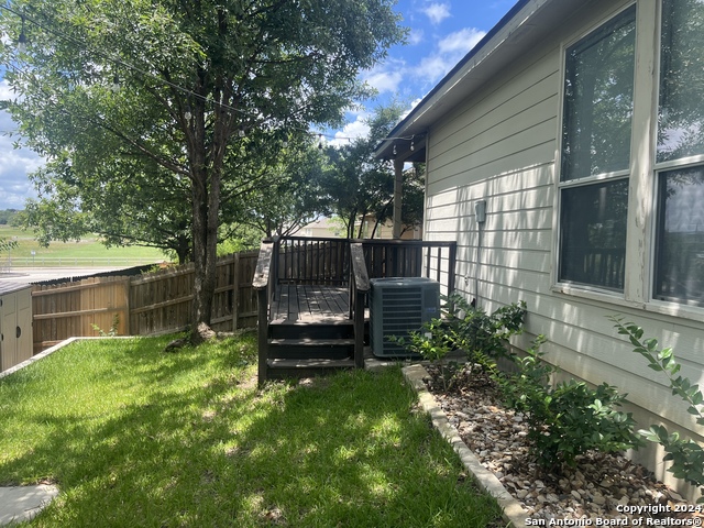 Image 12 of 14 For 25711 Lost Creek