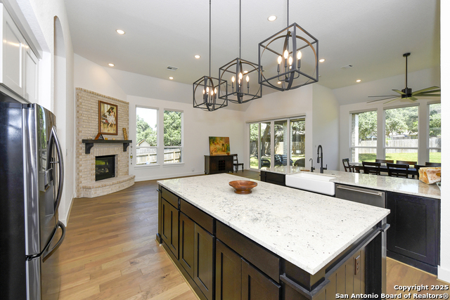 Image 10 of 23 For 26643 White Eagle