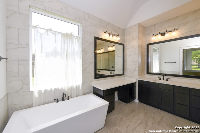 Image 13 of 23 For 26643 White Eagle