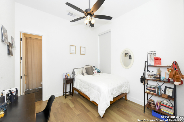 Image 17 of 23 For 26643 White Eagle