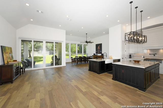 Image 6 of 23 For 26643 White Eagle