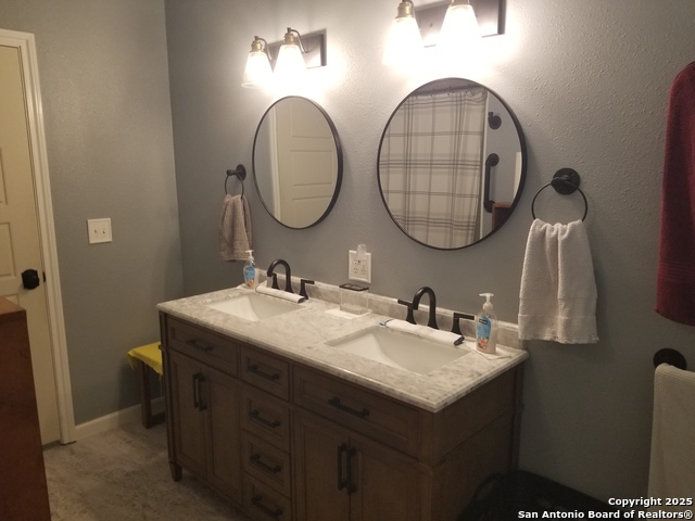 Image 30 of 51 For 177 Laurel Ridge