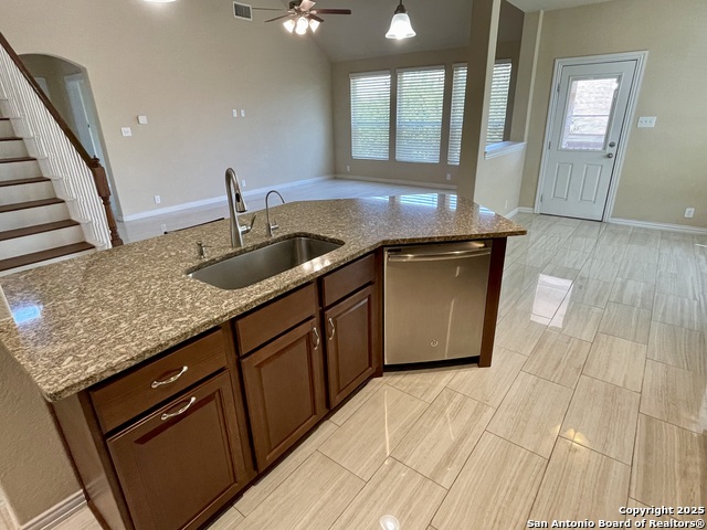 Listing photo id 29 for 1026 Faith Ranch