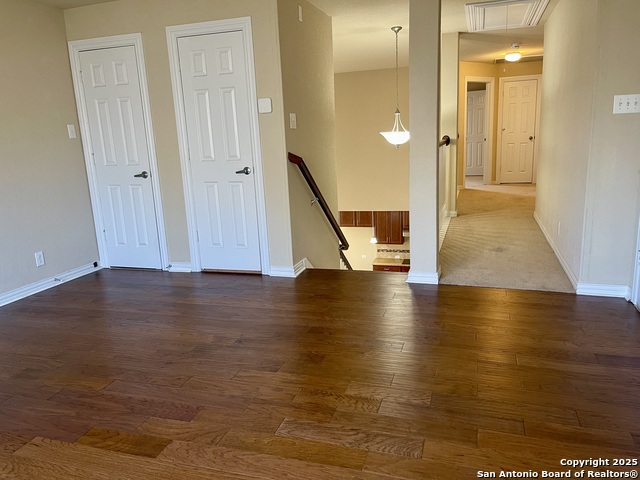 Listing photo id 31 for 1026 Faith Ranch