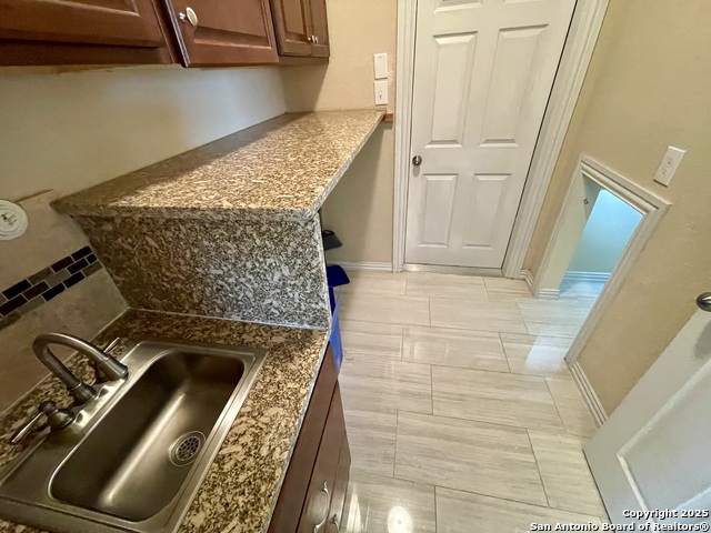 Listing photo id 48 for 1026 Faith Ranch