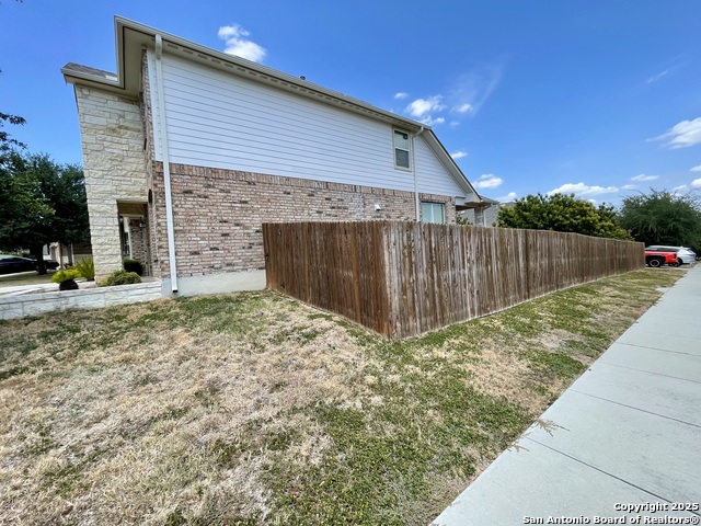 Listing photo id 53 for 1026 Faith Ranch